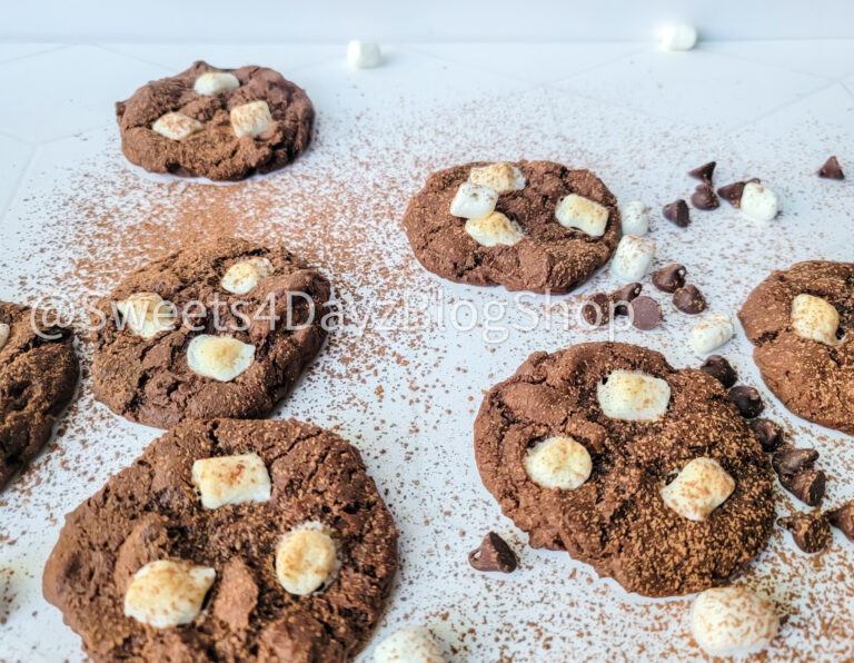 Hot Cocoa Cookies on Rhombus - Image 6