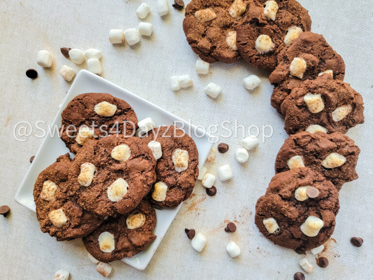 Hot Cocoa Cookies on Linen - Image 9