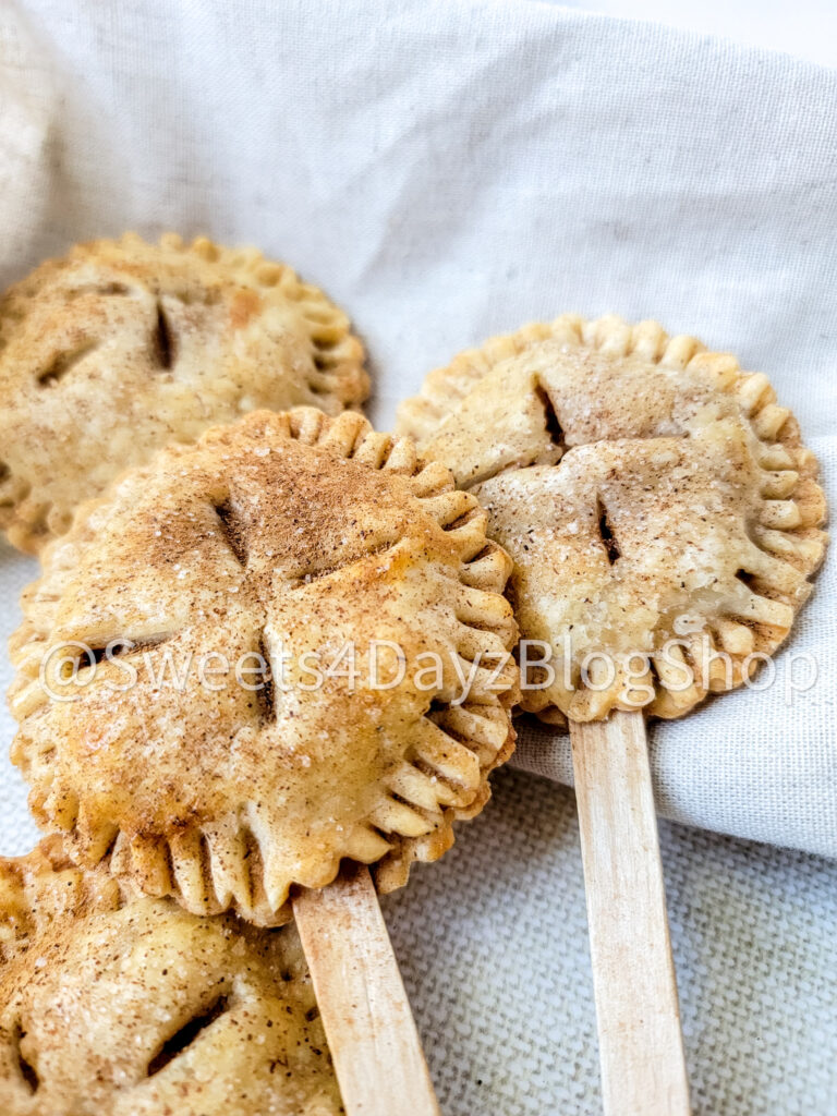 Apple Pie Pops on Linen - Image 8
