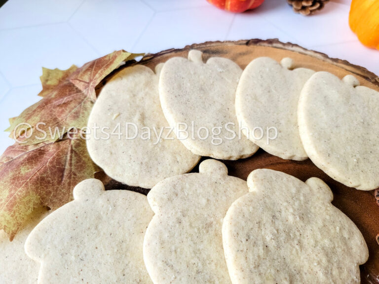 Snickerdoodle Cut Out Cookies on Rhombus - Image 4