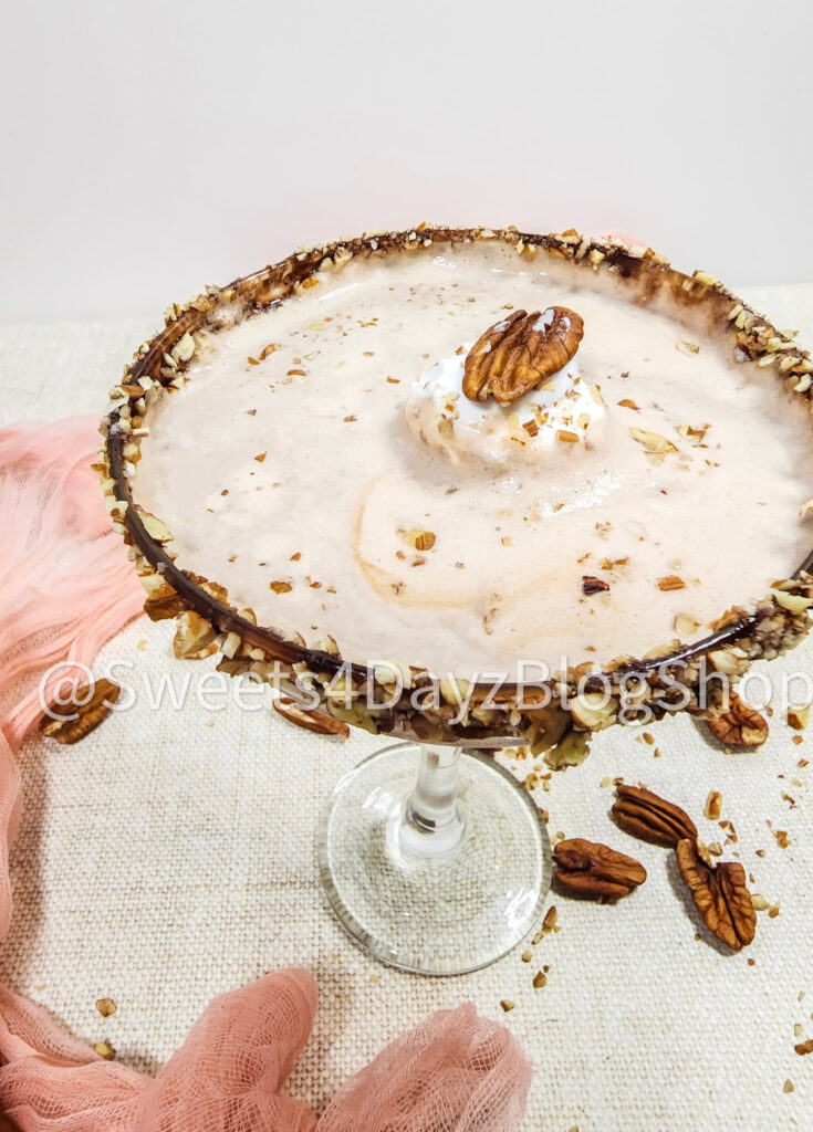 Pecan Pie Martini on Linen - Image 4