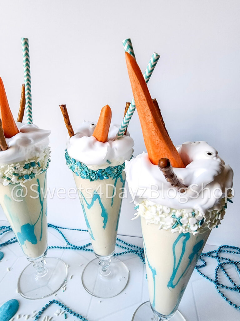 Melting Snowman Vanilla Milkshake on Rhombus - Image 9