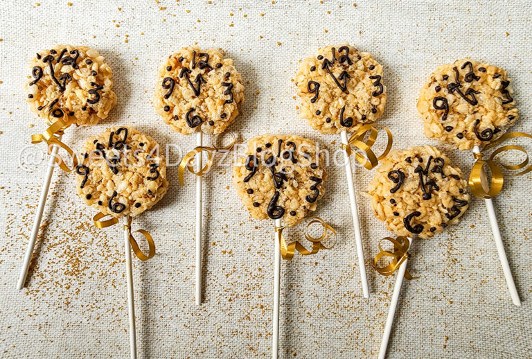 NYE Clock Rice Krispy Treats on Linen - Image 3