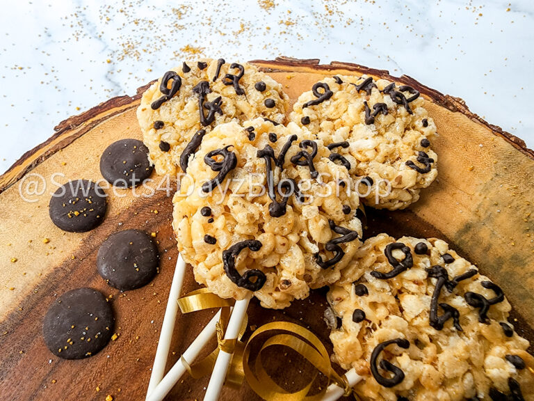 NYE Clock Rice Krispy Treats on Marble - Image 3