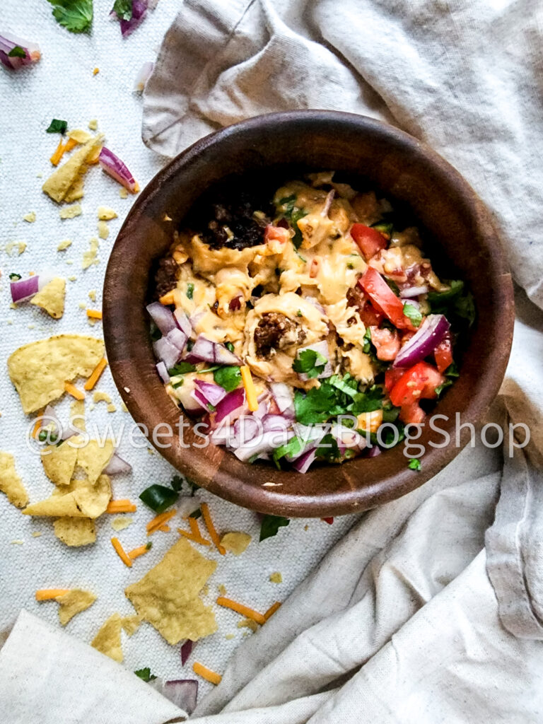 Hardy Chorizo Queso on Linen - Image 4