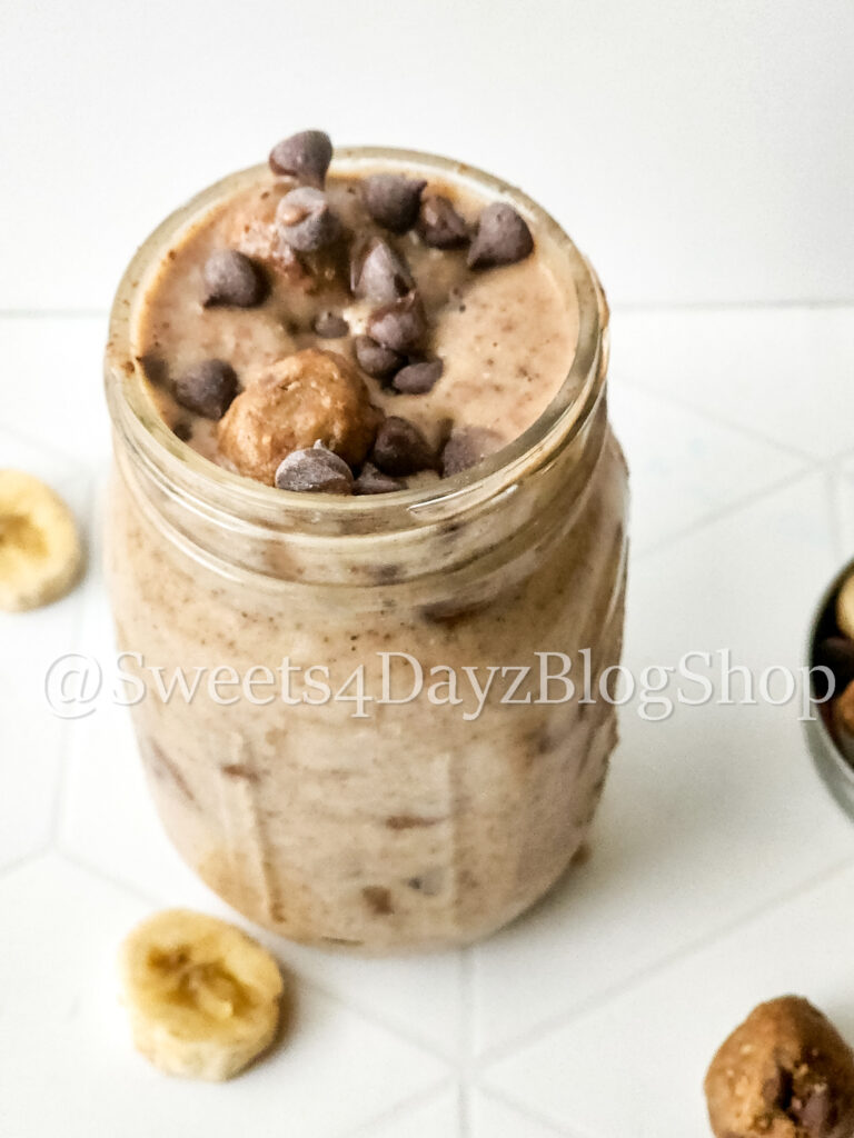 Vegan Chocolate Chip Cookie Dough Shake on Rhombus - Image 5