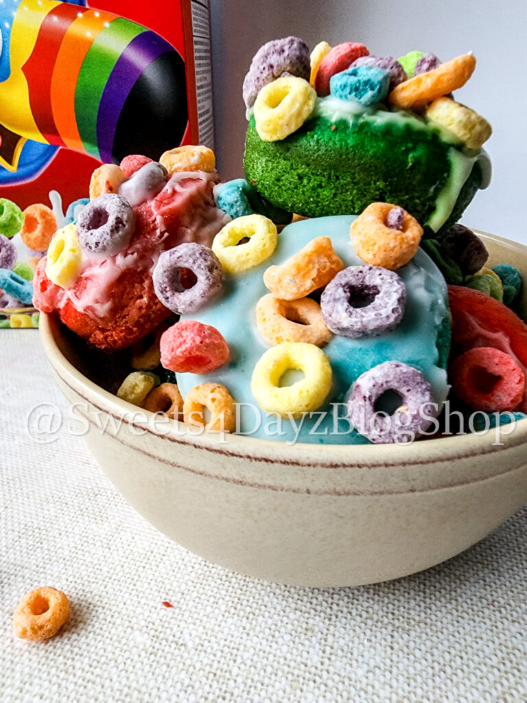 Fruit Loop Donuts on Linen - Image 2