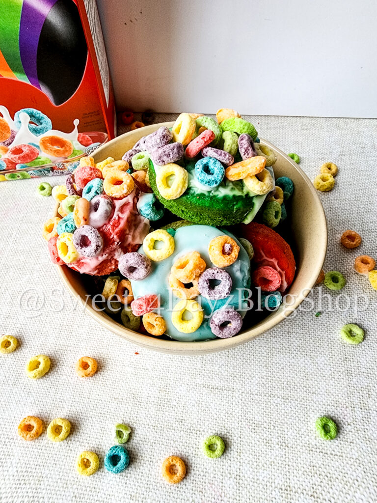 Fruit Loop Donuts on Linen - Image 4