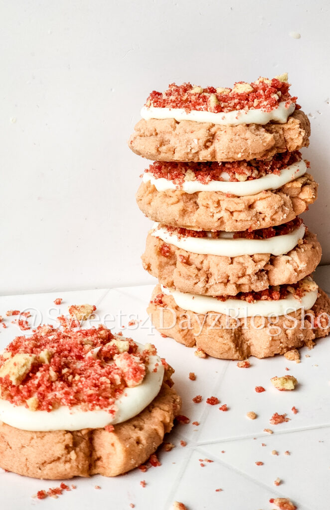 Strawberry Crunch Cake Cookies on Rhombus - Image 7