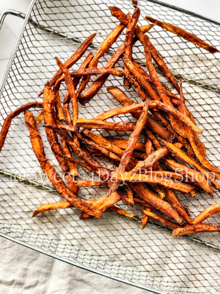 Cinnamon Chili Sweet Potato Fries on Rhombus - Image 2