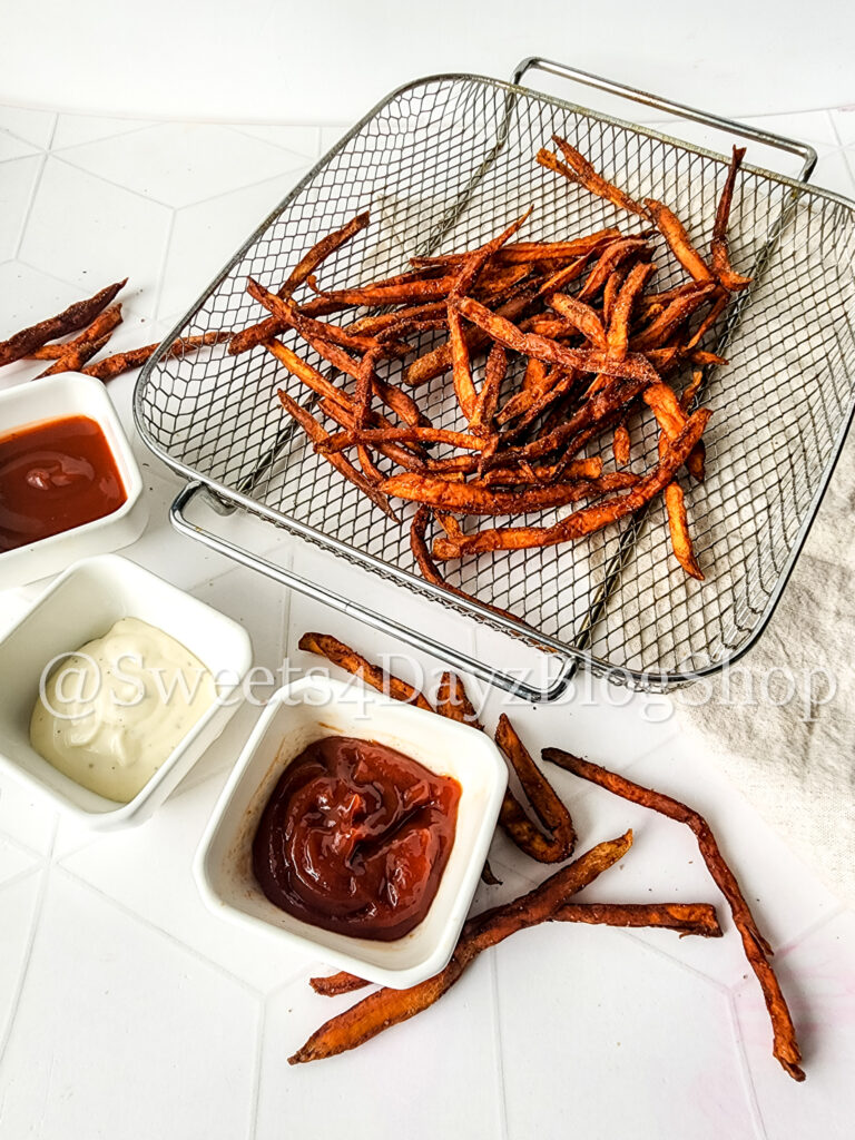 Cinnamon Chili Sweet Potato Fries on Rhombus - Image 6