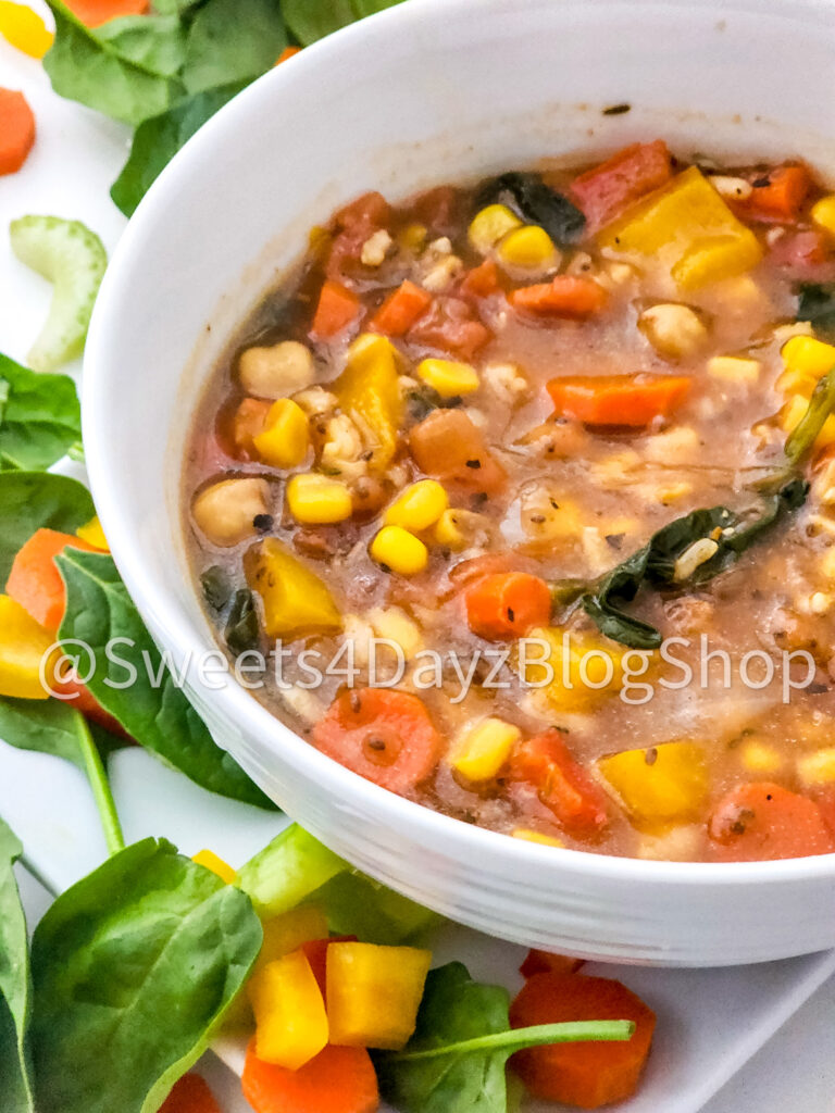Copycat Panera Bread 10 Vegetable Soup on Rhombus - Image 4