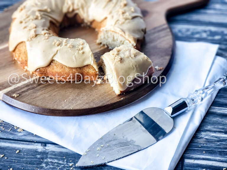 Brown Butter Vanilla Bundt Cake on Grey Wood - Image 4