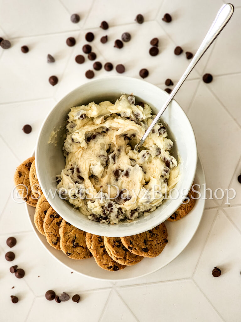 Keto Cookie Dough Dip on Rhombus - Image 5