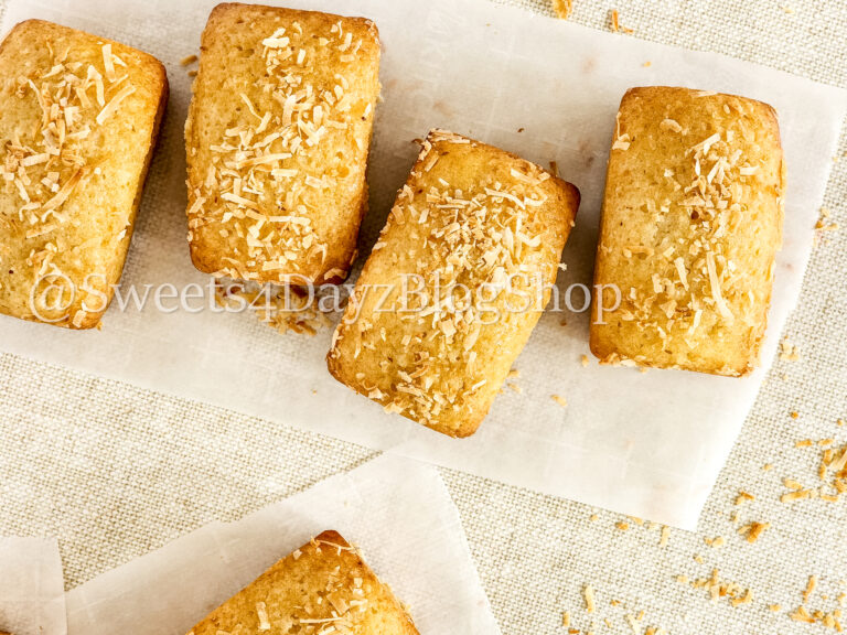 Coconut Rum Bread on Linen - Image 4