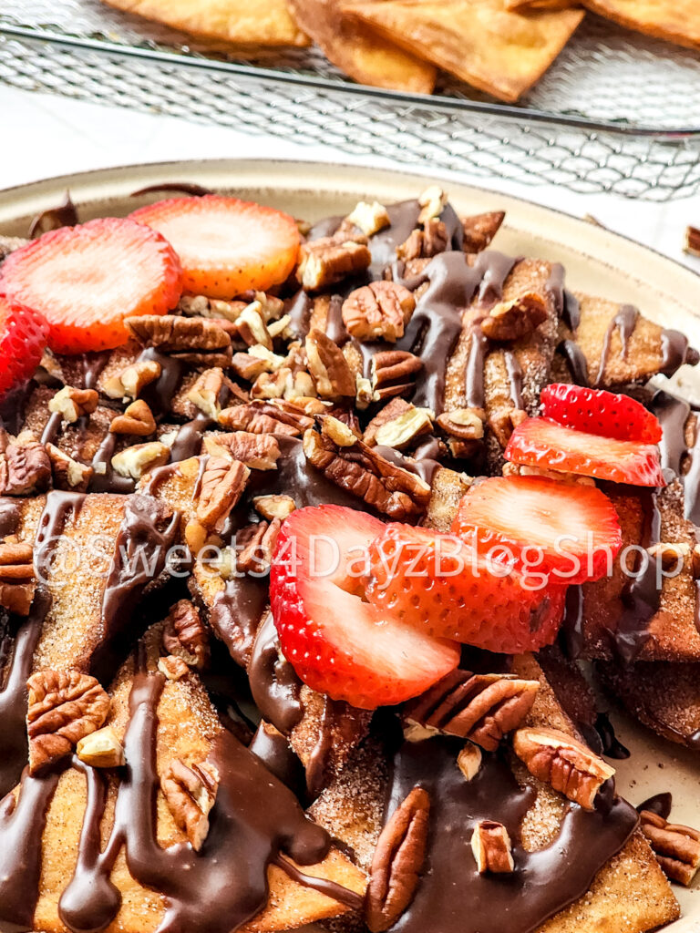 Dessert Nachos on Rhombus - Image 4