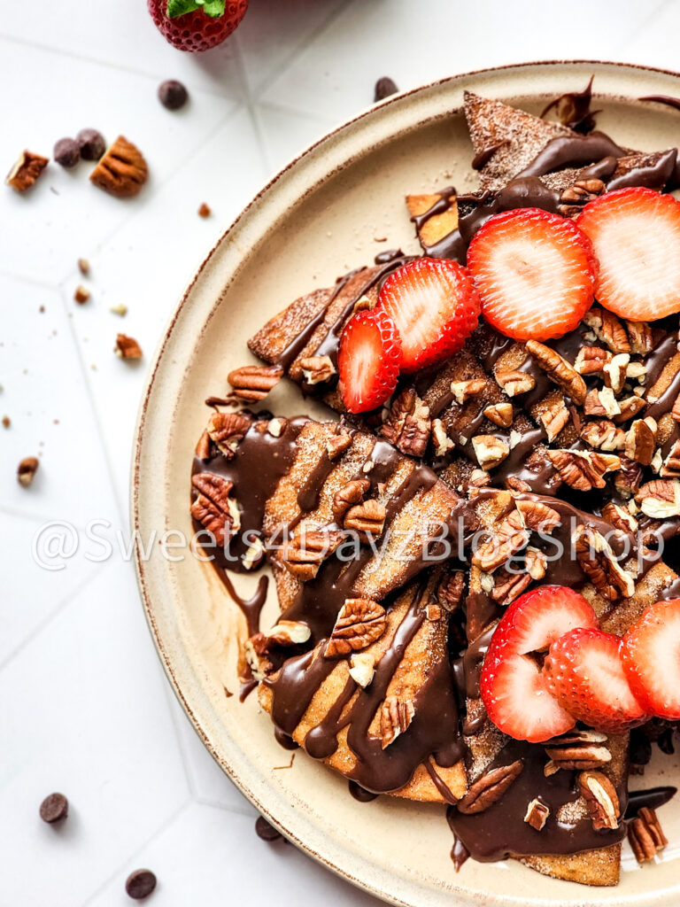 Dessert Nachos on Rhombus - Image 6