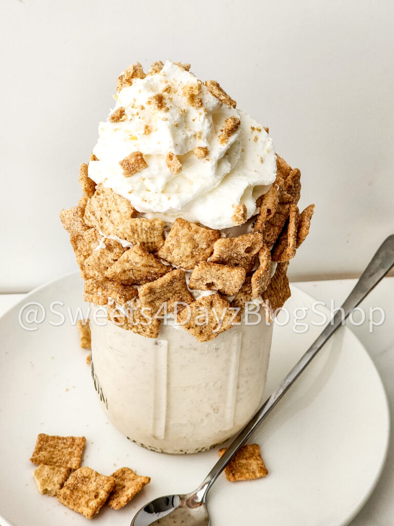 Cinnamon Toast Crunch Milkshake on Marble - Image 3