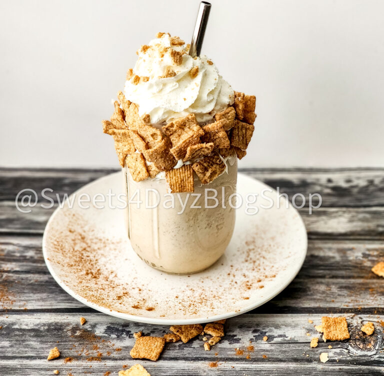 Cinnamon Toast Crunch Milkshake on Grey Wood - Image 4