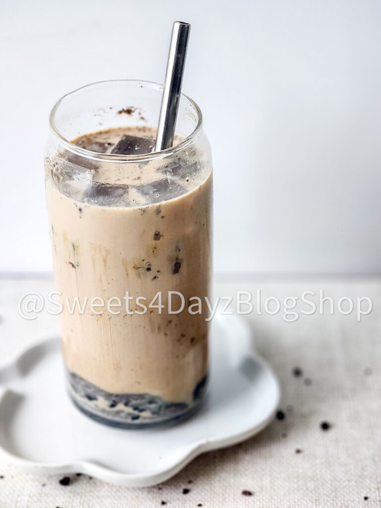 Oreo Bubble Milk Tea on Linen - Image 7