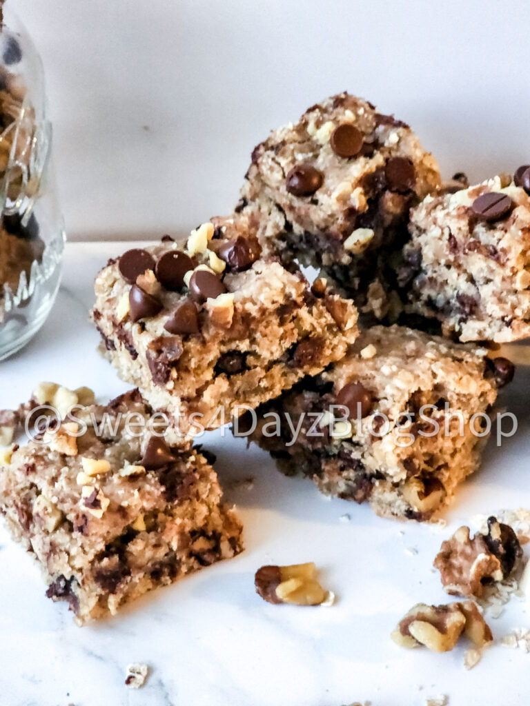 Vegan Banana Bread Oatmeal Bars on Marble - Image 4