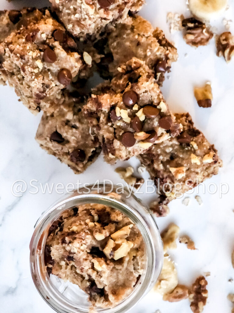 Vegan Banana Bread Oatmeal Bars on Marble - Image 6