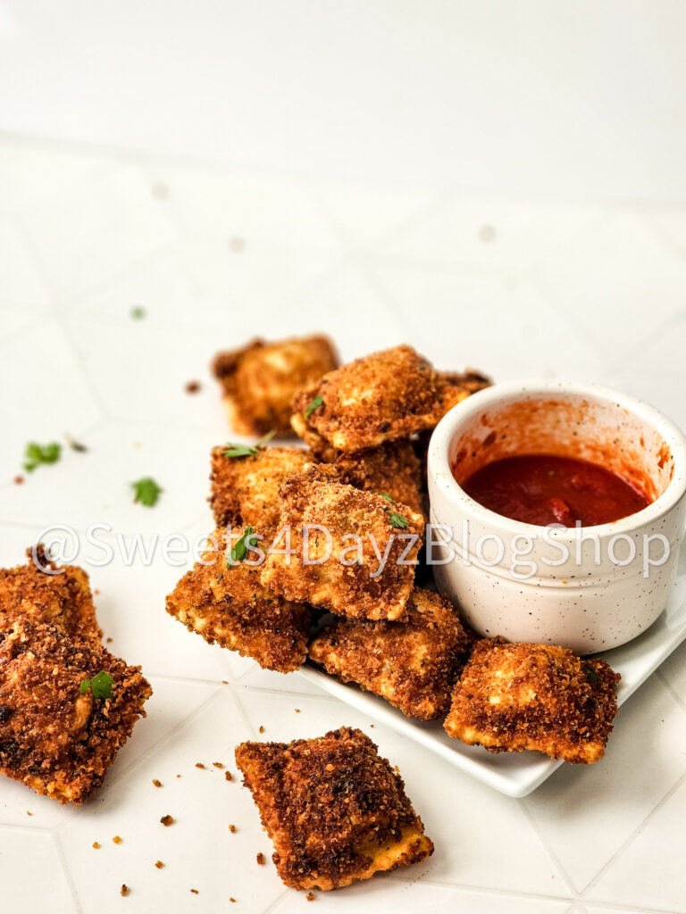 Copycat Olive Garden Toasted Raviolis on Rhombus