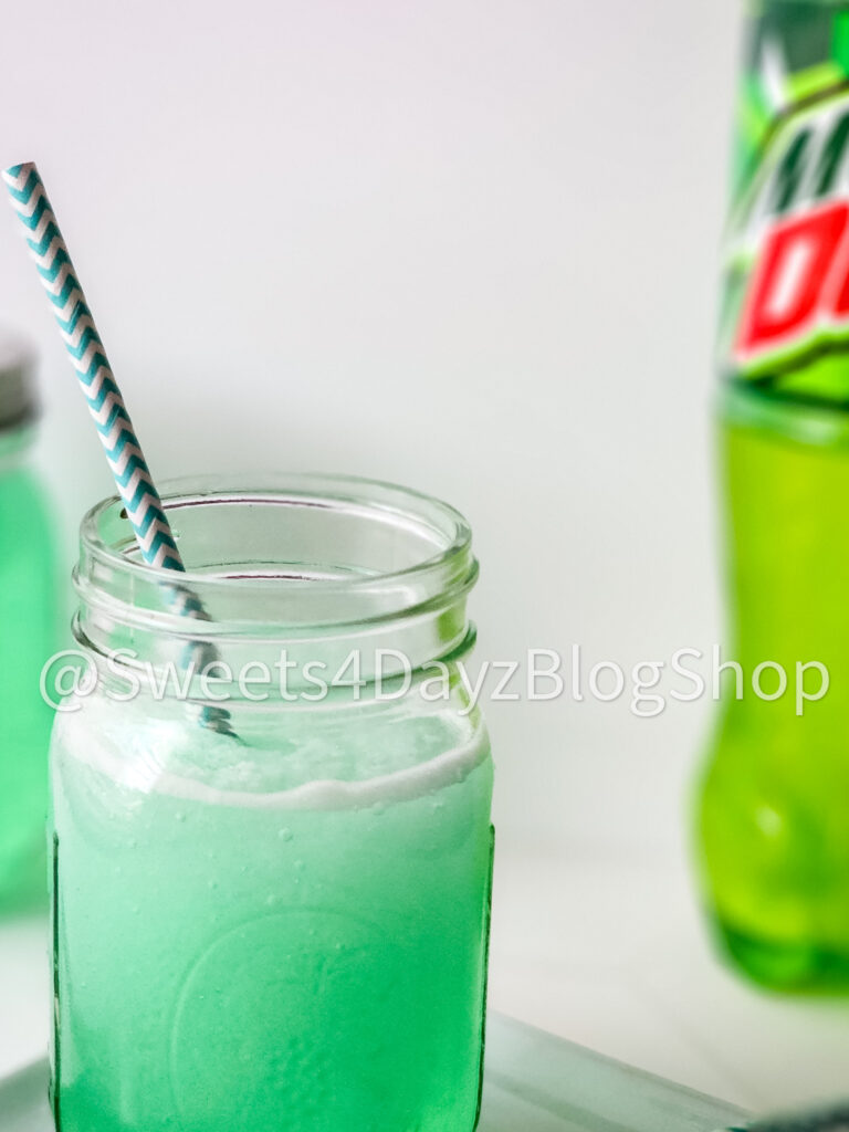 Copycat Taco Bell's Baja Blast Freeze on Rhombus - Image 3