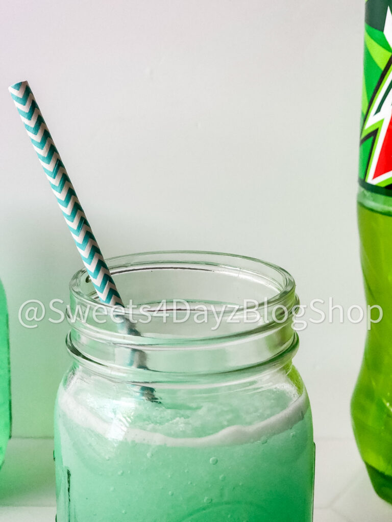 Copycat Taco Bell's Baja Blast Freeze on Rhombus - Image 4