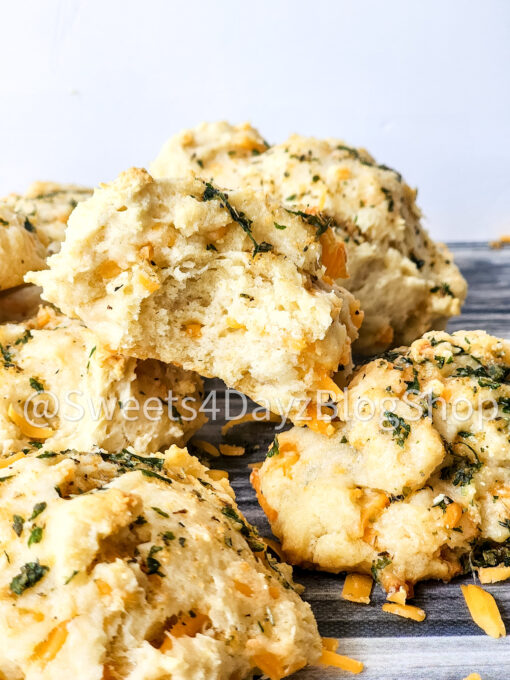 Copycat Red Lobster's Cheddar Bay Biscuits on Grey - Image 4