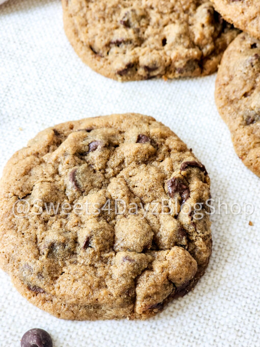 Copycat Mrs. Fields Chocolate Chip Cookies on Linen - Image 3