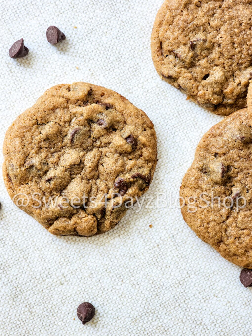 Copycat Mrs. Fields Chocolate Chip Cookies on Linen - Image 4
