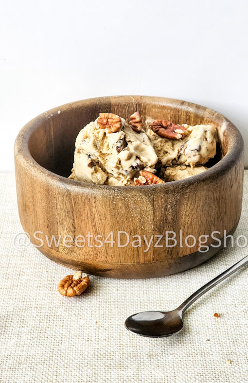 Homemade Butter Pecan Ice Cream on Linen - Image 5