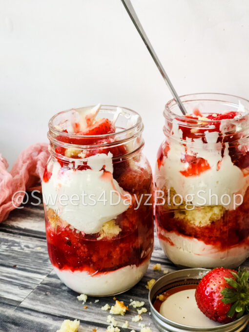 Strawberry Shortcake Jars on Grey Wood - Image 4