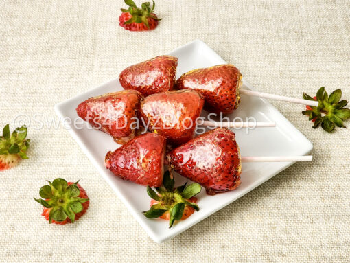 Candied Strawberries on Linen - Image 6