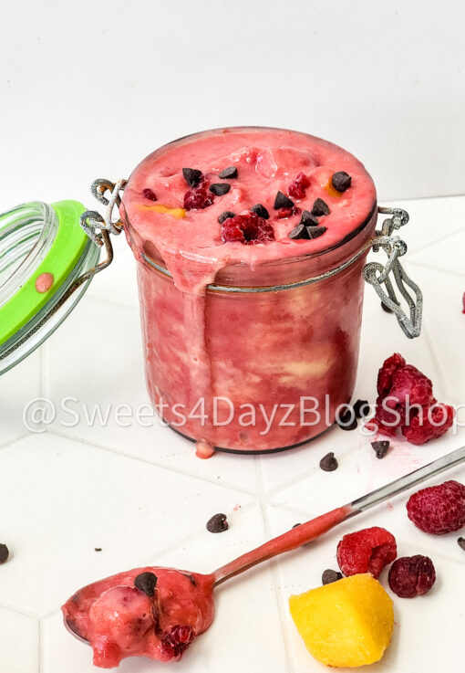 Raspberry Mango Frozen Yogurt on Rhombus - Image 6