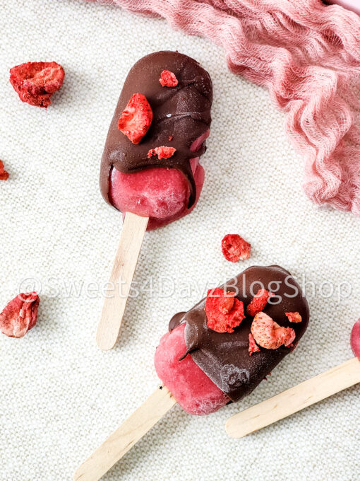 Chocolate Covered Strawberry Popsicles on Linen - Image 5