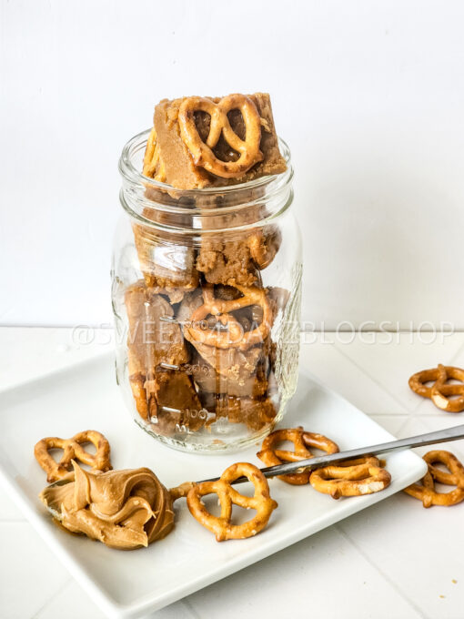 Peanut Butter Pretzel Fudge on Rhombus - Image 2