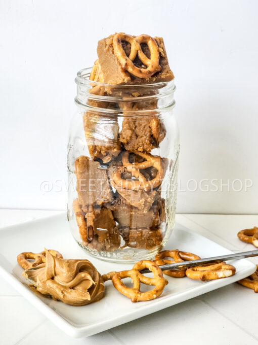 Peanut Butter Pretzel Fudge on Rhombus - Image 3
