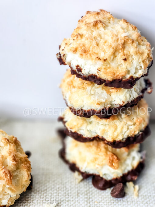 Keto Coconut Macarons on Linen