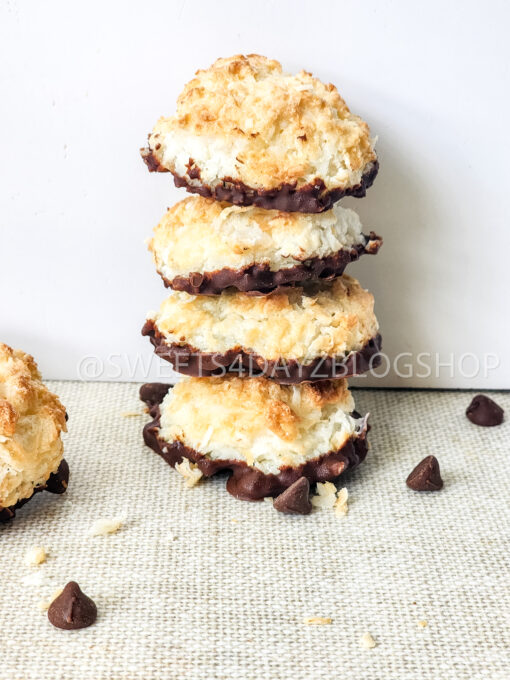 Keto Coconut Macarons on Linen - Image 7