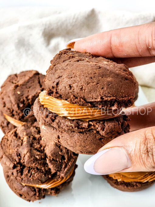 Mocha Caramel Cookie Sandwiches on Linen - Image 6
