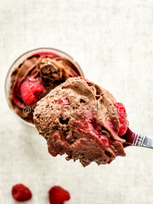 Simple Raspberry Fudge Parfait on Linen - Image 8