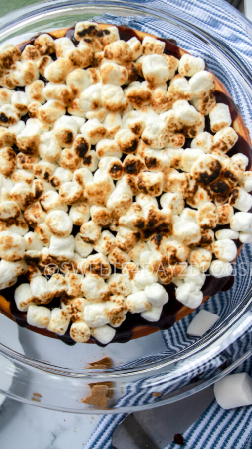 S'mores Cheesecake - Image 4