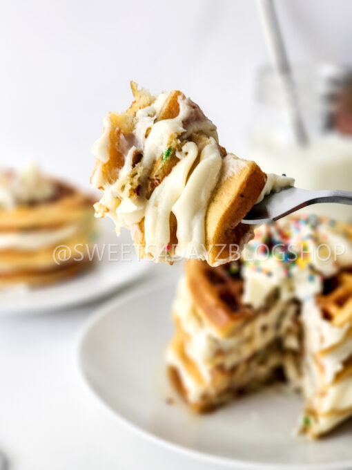 Mini Funfetti Waffle Cake on Rhombus - Image 8