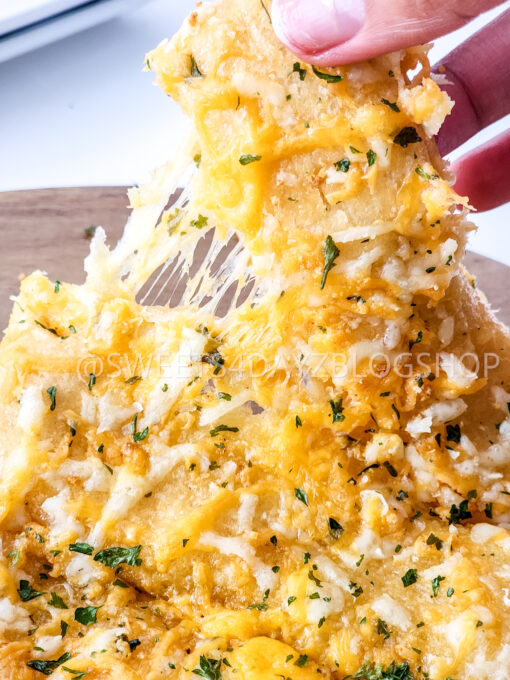 Easy Cheesy Bread on Linen - Image 2