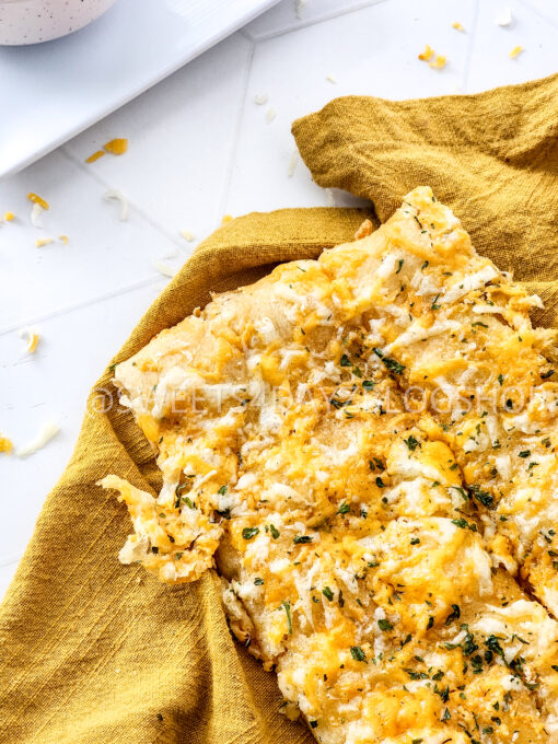 Easy Cheesy Bread on Rhombus - Image 2