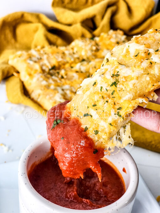 Easy Cheesy Bread on Rhombus