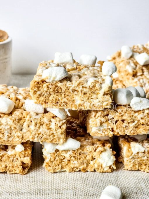 Fluffernutter Rice Krispies on Linen - Image 2