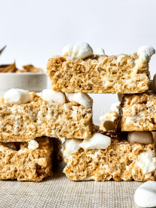 Fluffernutter Rice Krispies on Linen - Image 8